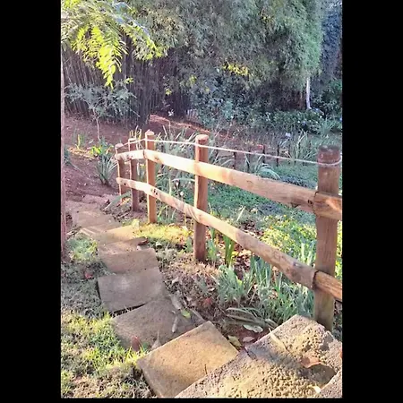 Chalé Cabana com 3 cachoeiras - Mirante para montanhas, Espaço Gourmet Caipira-3